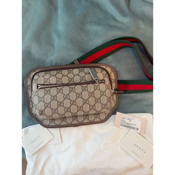 GUCCI GG Supreme Belt Bag Sold Out NWT - Picture 7 of 11